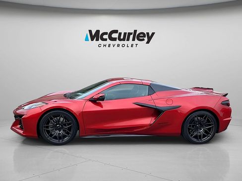 Used 2024 Chevrolet Corvette Z06 w/ Battery Protection Package RWD image 4