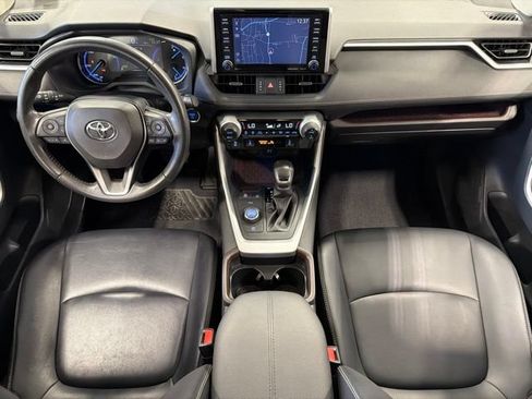 Used 2019 Toyota RAV4 Limited w/ Carpet Mat Package AWD/4WD image 26