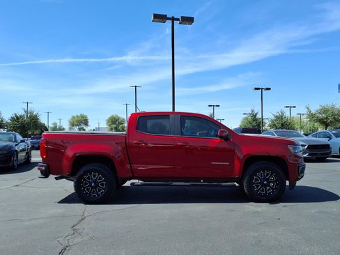 Used 2021 Chevrolet Colorado LT w/ Safety Package RWD image 7
