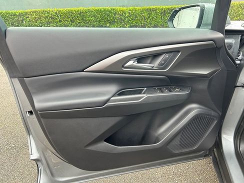 New 2026 Chevrolet Equinox EV LT w/ Comfort Package image 22