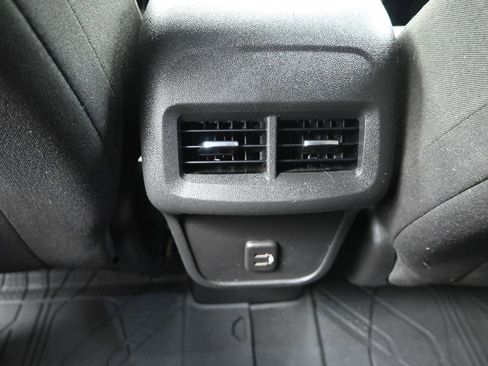 Used 2022 Chevrolet Equinox LT w/ LPO, Blackout Package image 29