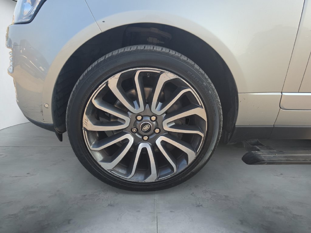 Used 2015 Land Rover Range Rover Autobiography AWD/4WD image 14