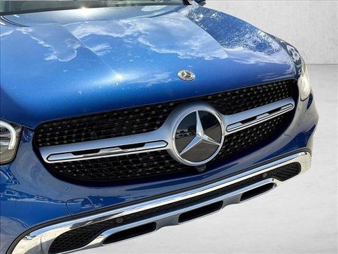 Used 2023 Mercedes-Benz GLC 300 4MATIC Coupe image 29