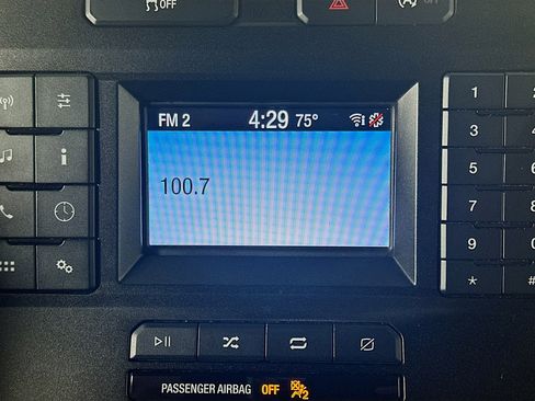 Used 2018 Ford F150 XLT image 19