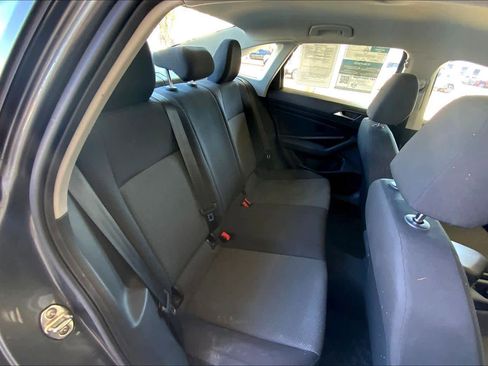 Used 2021 Volkswagen Jetta S image 33