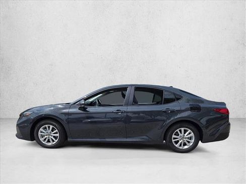 Used 2025 Toyota Camry LE FWD image 9