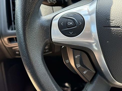Used 2013 Ford Focus SE FWD image 23