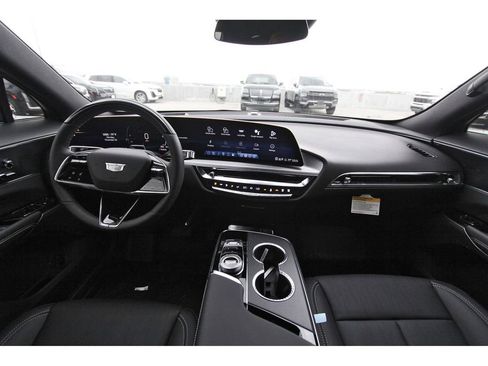 New 2026 Cadillac Lyriq Sport image 9