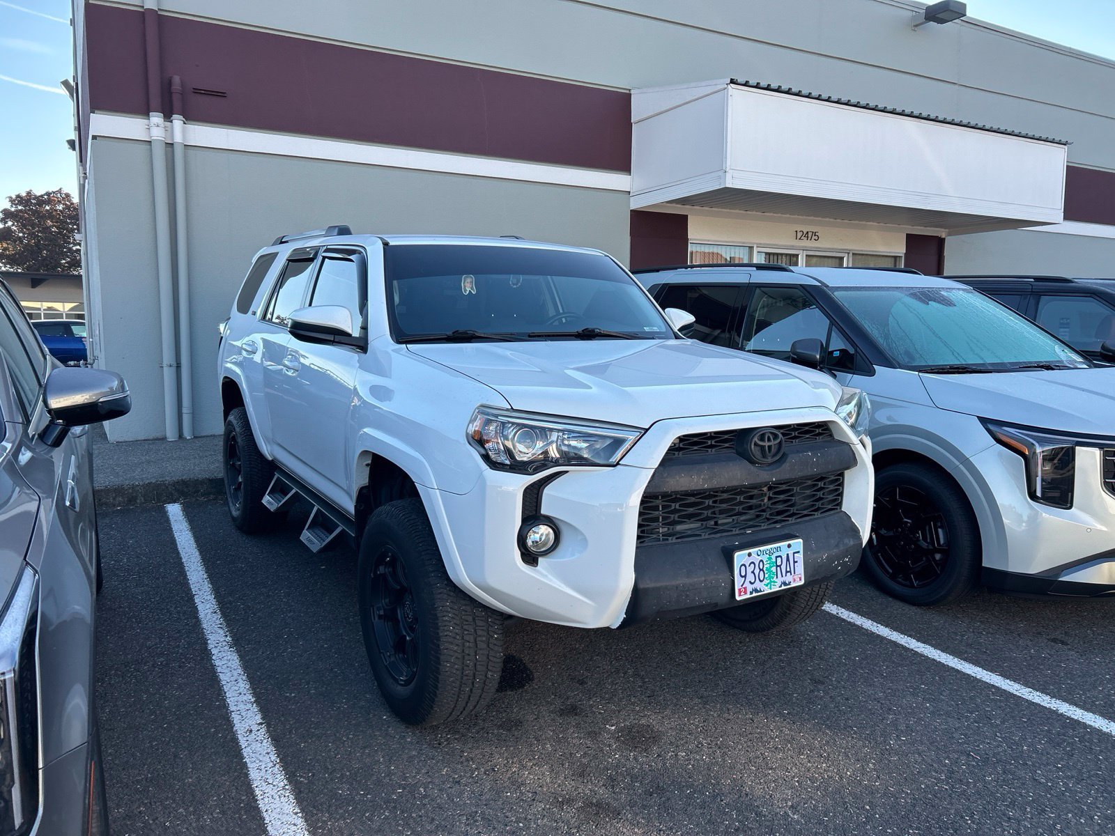 Used 2019 Toyota 4Runner SR5 AWD/4WD image 2
