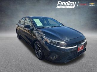 Used 2024 Kia Forte LXS FWD video 1