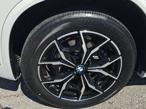 Used 2024 BMW X3 xDrive30i w/ M Sport Package AWD/4WD image 9