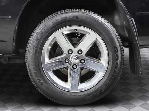 Used 2016 RAM 1500 Express image 29