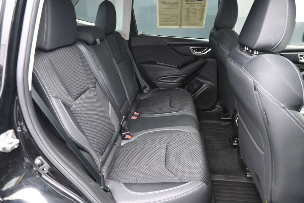 Used 2023 Subaru Forester Premium AWD/4WD image 24