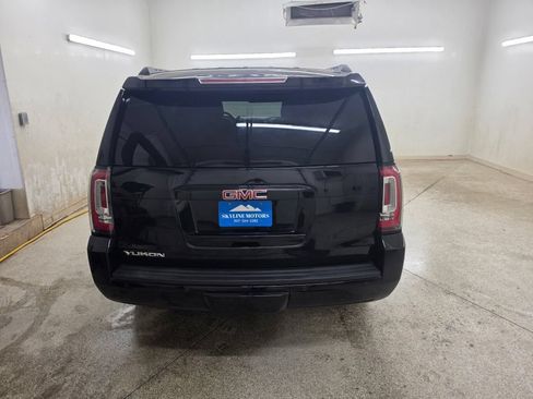 Used 2016 GMC Yukon SLT w/ Open Road Package AWD/4WD image 3