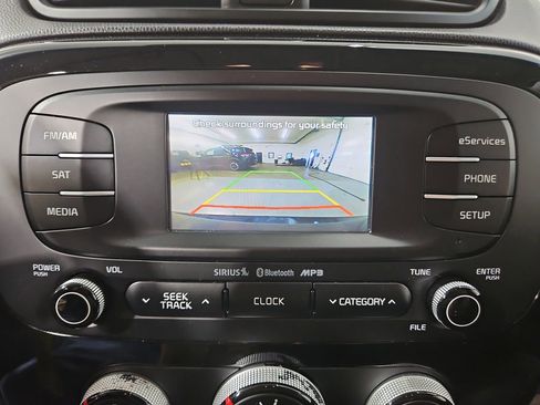 Used 2015 Kia Soul ! image 20