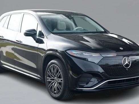 Certified 2023 Mercedes-Benz EQS 450+ 4MATIC SUV image 3