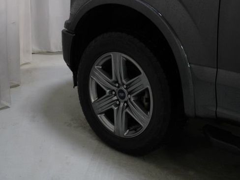 Used 2018 Ford F150 XLT w/ Equipment Group 302A Luxury image 26