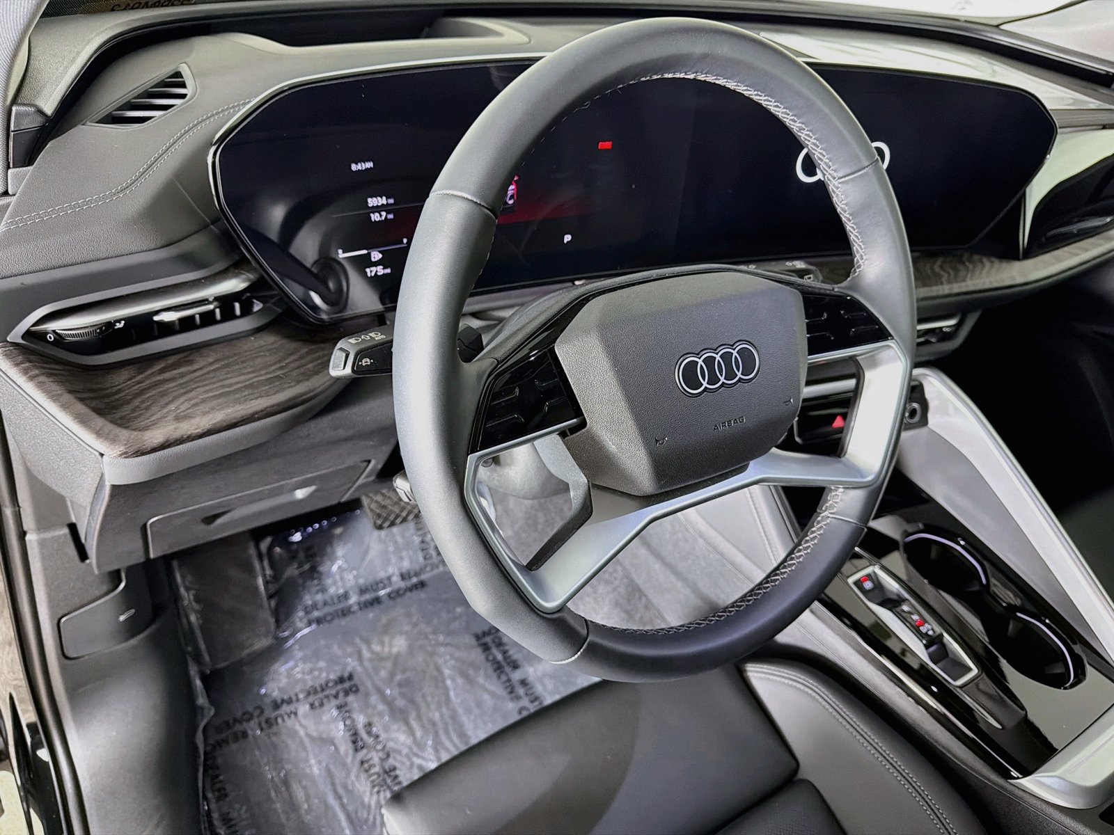 Certified 2025 Audi Q5 Premium Plus AWD/4WD image 9