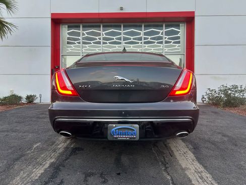 Used 2016 Jaguar XJ L Portfolio image 5
