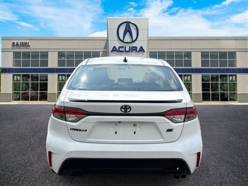 Used 2022 Toyota Corolla SE w/ Carpet Mat Package (TMS) FWD image 4