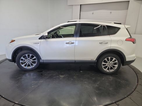 Used 2016 Toyota RAV4 Limited AWD/4WD image 4