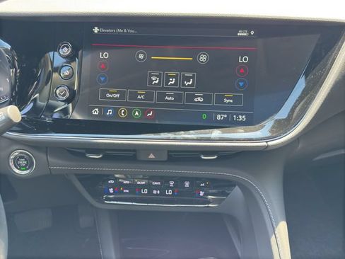 Used 2023 Buick Envision Avenir AWD/4WD image 20