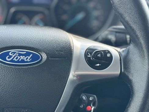 Used 2014 Ford Focus SE w/ Equipment Group 201A FWD image 15