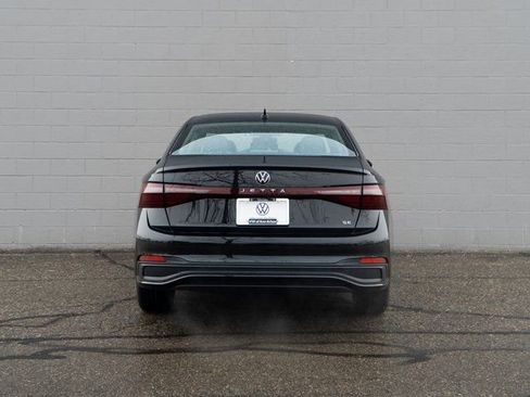 New 2026 Volkswagen Jetta SE image 5