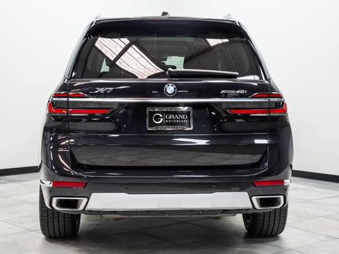 Used 2025 BMW X7 xDrive40i AWD/4WD image 9