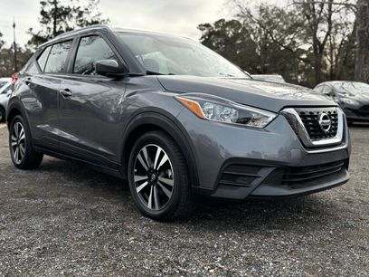 Used 2019 Nissan Kicks SV
