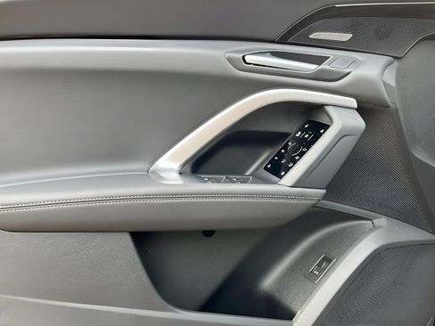 New 2025 Audi Q5 Premium Plus AWD/4WD image 10