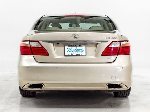 Used 2011 Lexus LS 460 AWD w/ Luxury Value Edition image 29