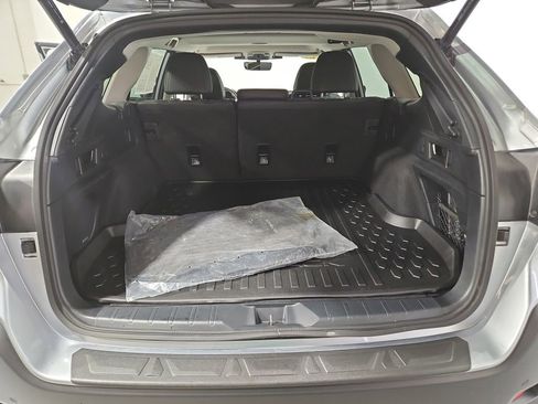 Certified 2025 Subaru Outback Limited image 25