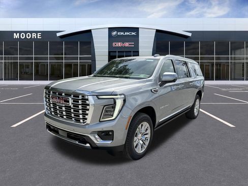 New 2026 GMC Yukon XL Denali w/ Sun & Power Step Package AWD/4WD image 7