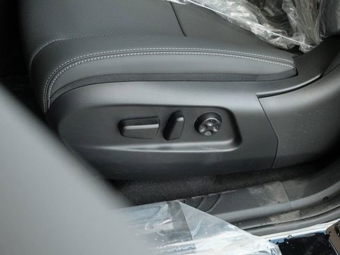 New 2025 VinFast VF 8 Plus AWD/4WD image 20