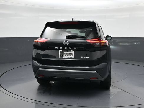 Certified 2023 Nissan Rogue SL w/ SL Premium Package AWD/4WD image 8