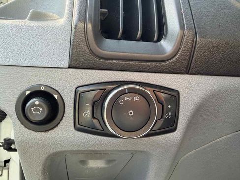 Used 2019 Ford Transit 250 130 Medium Roof image 31