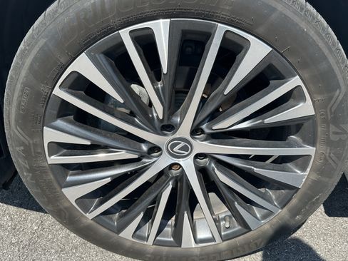 Used 2024 Lexus RX 350 Premium Plus w/ Convenience Package AWD/4WD image 12