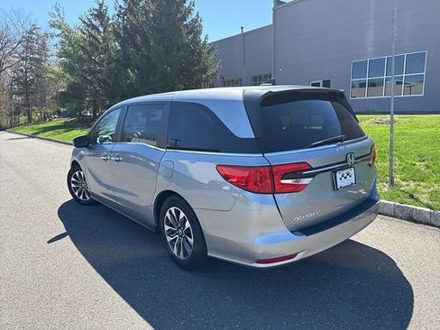 Used 2021 Honda Odyssey EX-L image 4