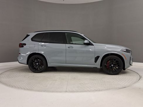 New 2026 BMW X5 sDrive40i w/ M Sport Package RWD image 8