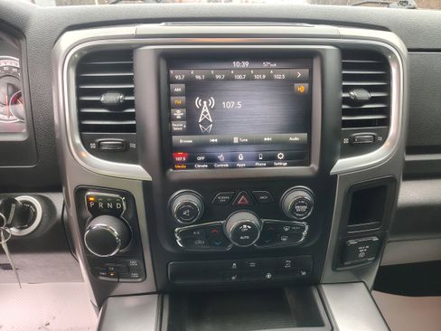 Certified 2021 RAM 1500 Classic Warlock w/ Luxury Group image 32