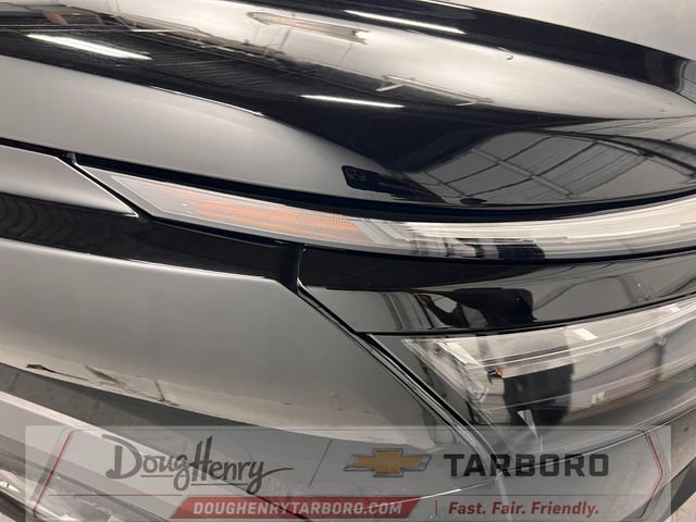Used 2025 Nissan Pathfinder SV FWD image 10