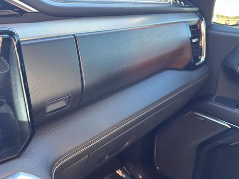 Used 2024 GMC Sierra 1500 Denali w/ Denali Reserve Package image 19