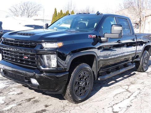 Used 2023 Chevrolet Silverado 2500 LT w/ True North Edition AWD/4WD image 2