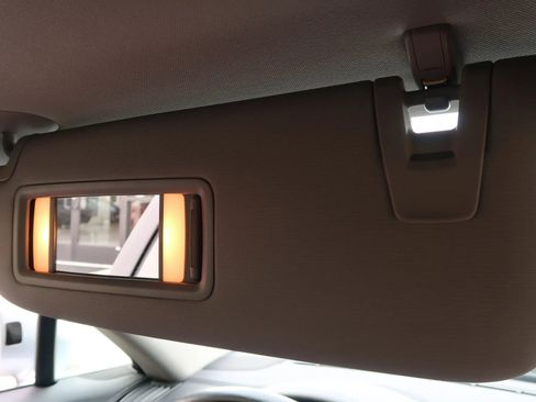 Used 2015 Porsche Panamera S image 43