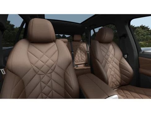 Used 2026 BMW X5 xDrive50e w/ Premium Package AWD/4WD image 11