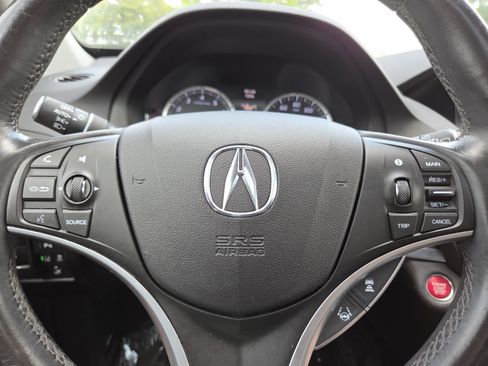 Used 2019 Acura MDX w/ Technology & Entertainment AWD/4WD image 32