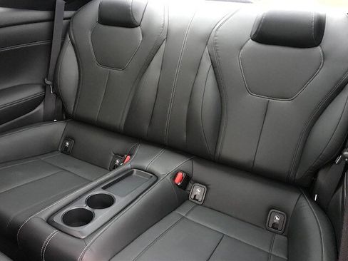 Used 2019 INFINITI Q60 3.0t Luxe w/ Essential Package image 8