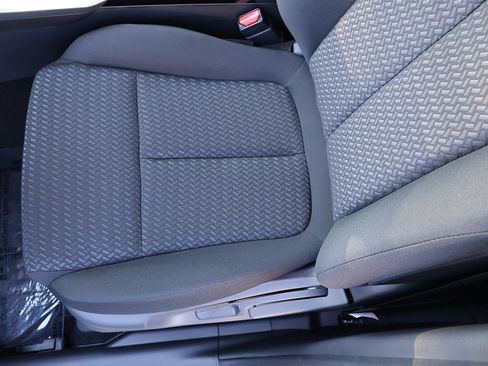 New 2025 Mitsubishi Eclipse Cross LE image 29