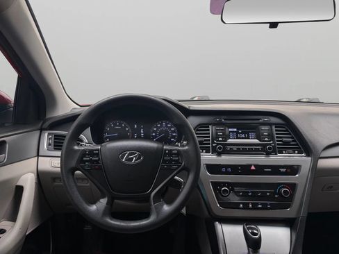 Used 2017 Hyundai Sonata SE FWD image 25